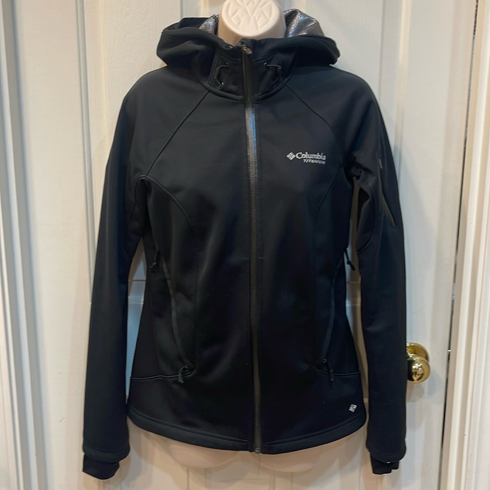 Columbia Titanium Size Small Black Hooded Zip-up Coat